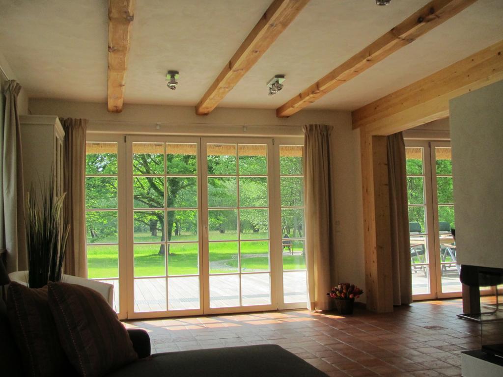 Exklusives Holzhaus Villa Burg  Room photo